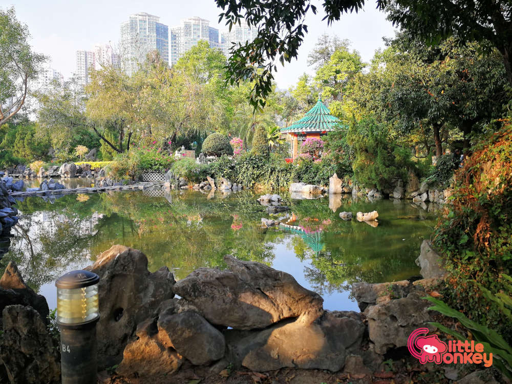 Lai Chi Kok Park's Chinese Garden